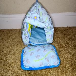 American Girl Coconut pet bed